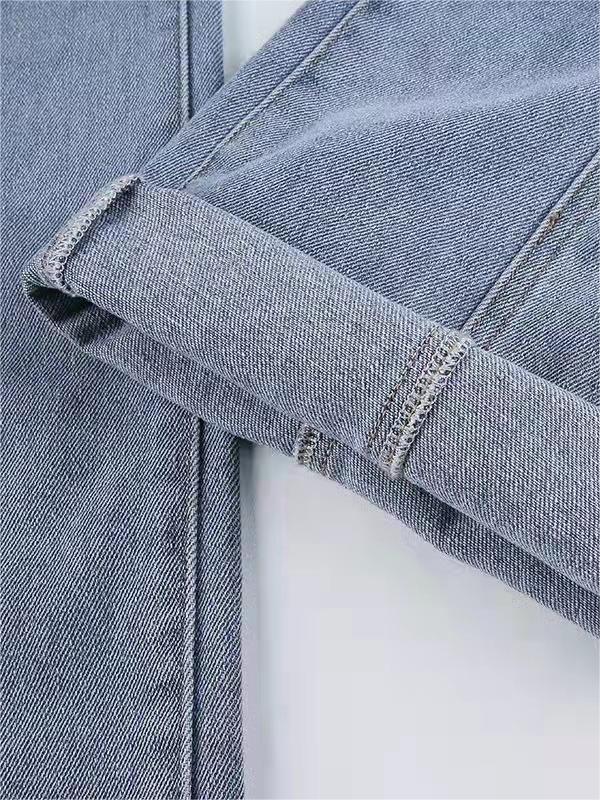 Schlaghose Jeans mit Back Star Patch