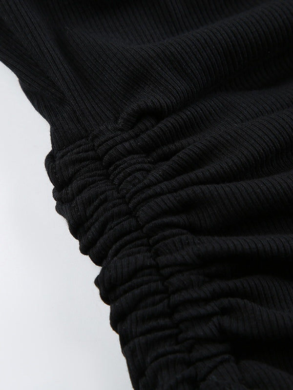 Czarny vintage sweter z dzianinowym z sznurowaniem i długimi rękawami