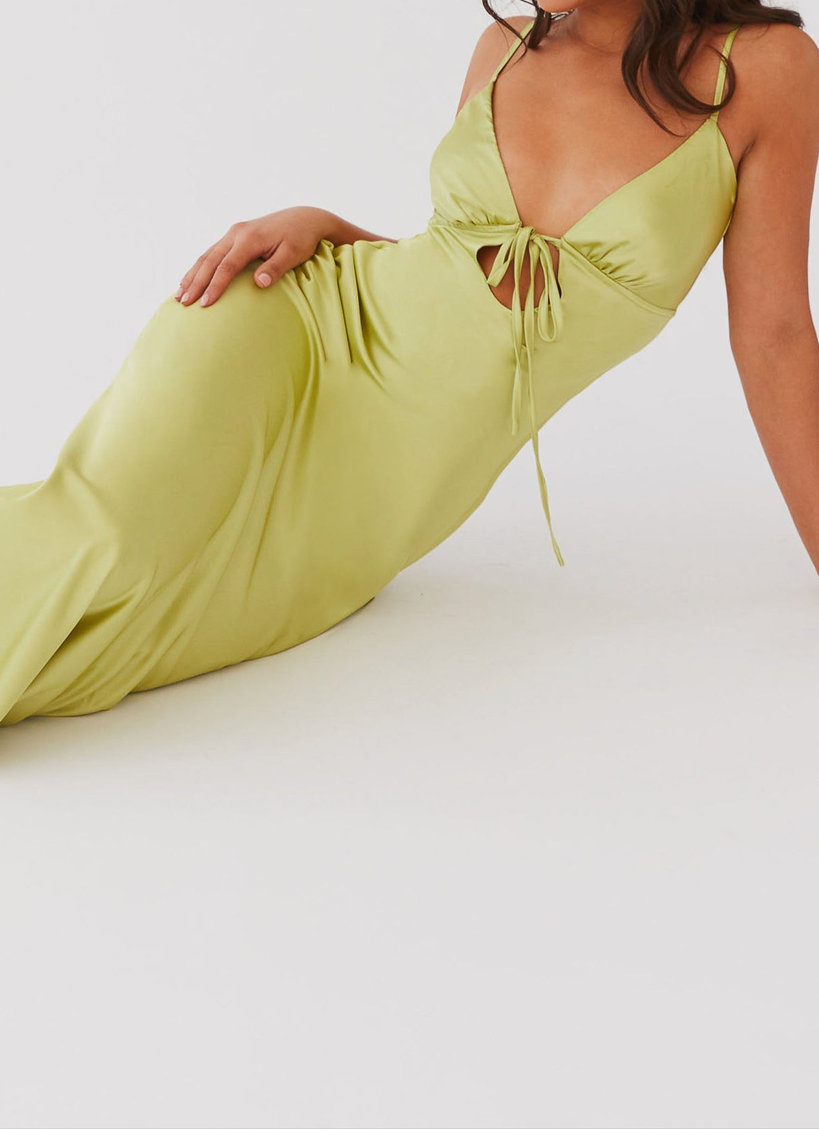 Grazia Flora Satin Maxikleid - Groene verwachtingen
