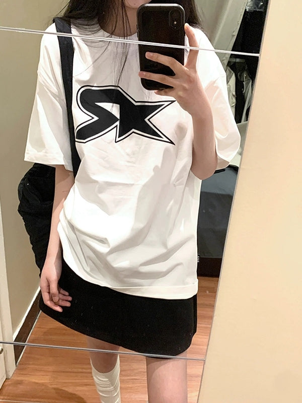 Black Street Oversize T-shirt z wzorem gwiazd i krótkie rękawy