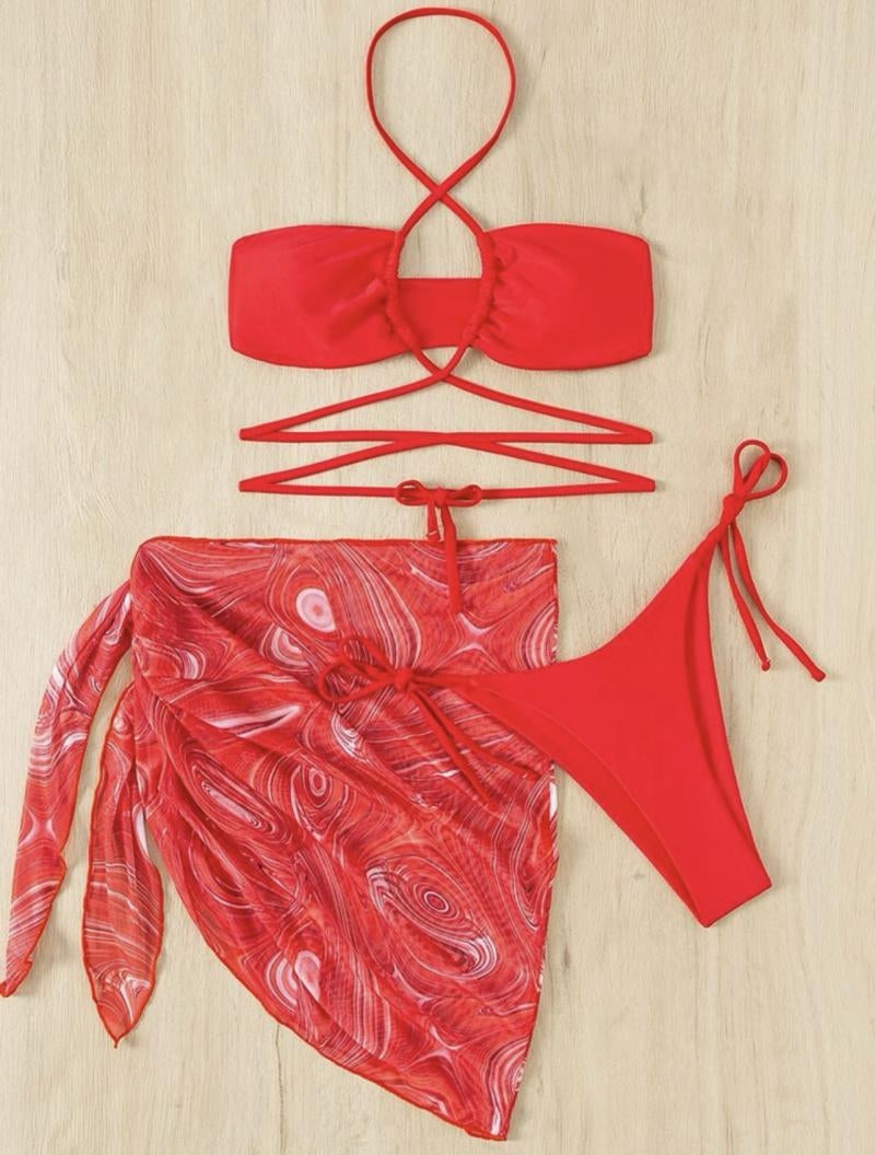 Crossed three-piece bikini swimsuit with lace