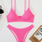 Set bikini in tinta unita a punto smock con scollo a V