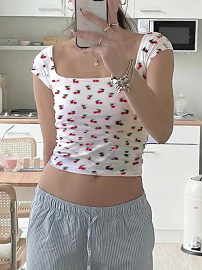 White Cute Pattern Print Slim Fit Crop Top