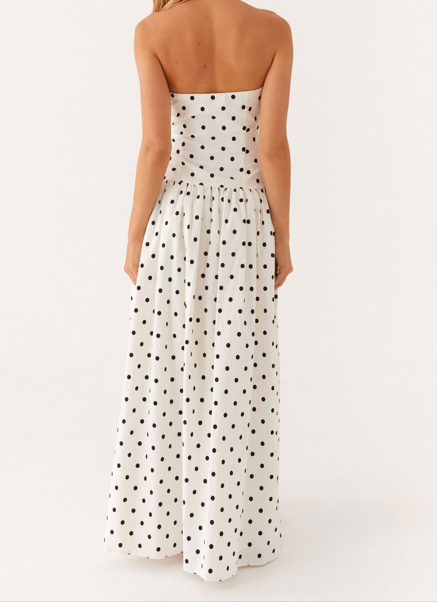 Jolanda Maxikleid – Weiße Polka Dots