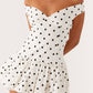 Analia Off Shoulder Mini Kleid in Weiß mit Pünktchen
