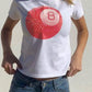 T-shirt vintage bianca con stampa e maniche corte