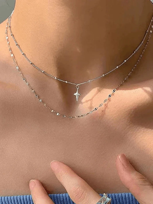 Collana con pendente a stella in argento Y2K a doppio strato