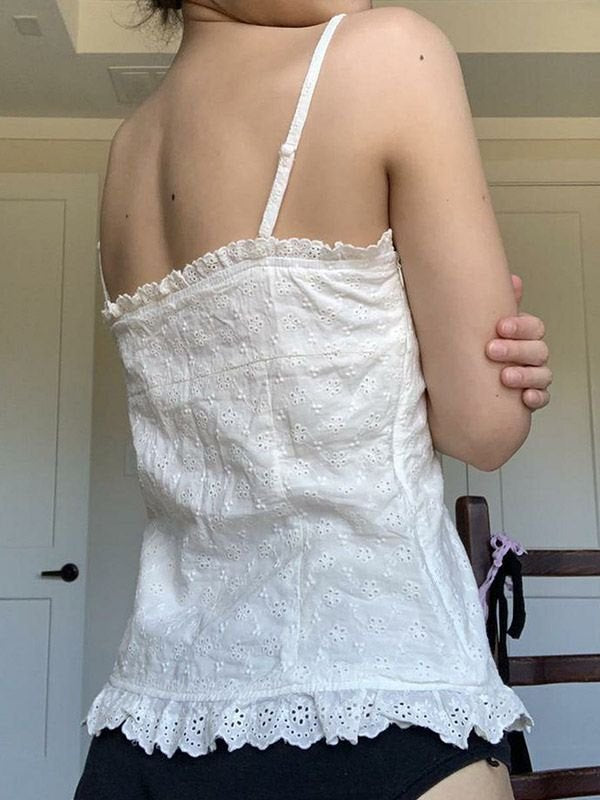 Weißes Vintage Camisole mit Knöpfen und Bestickter Spitze