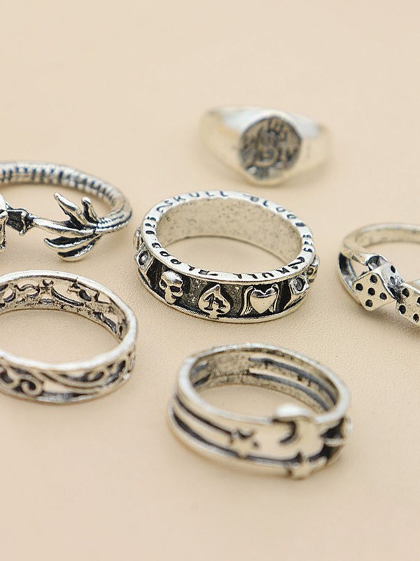 Set of 6 silver punk skull rings