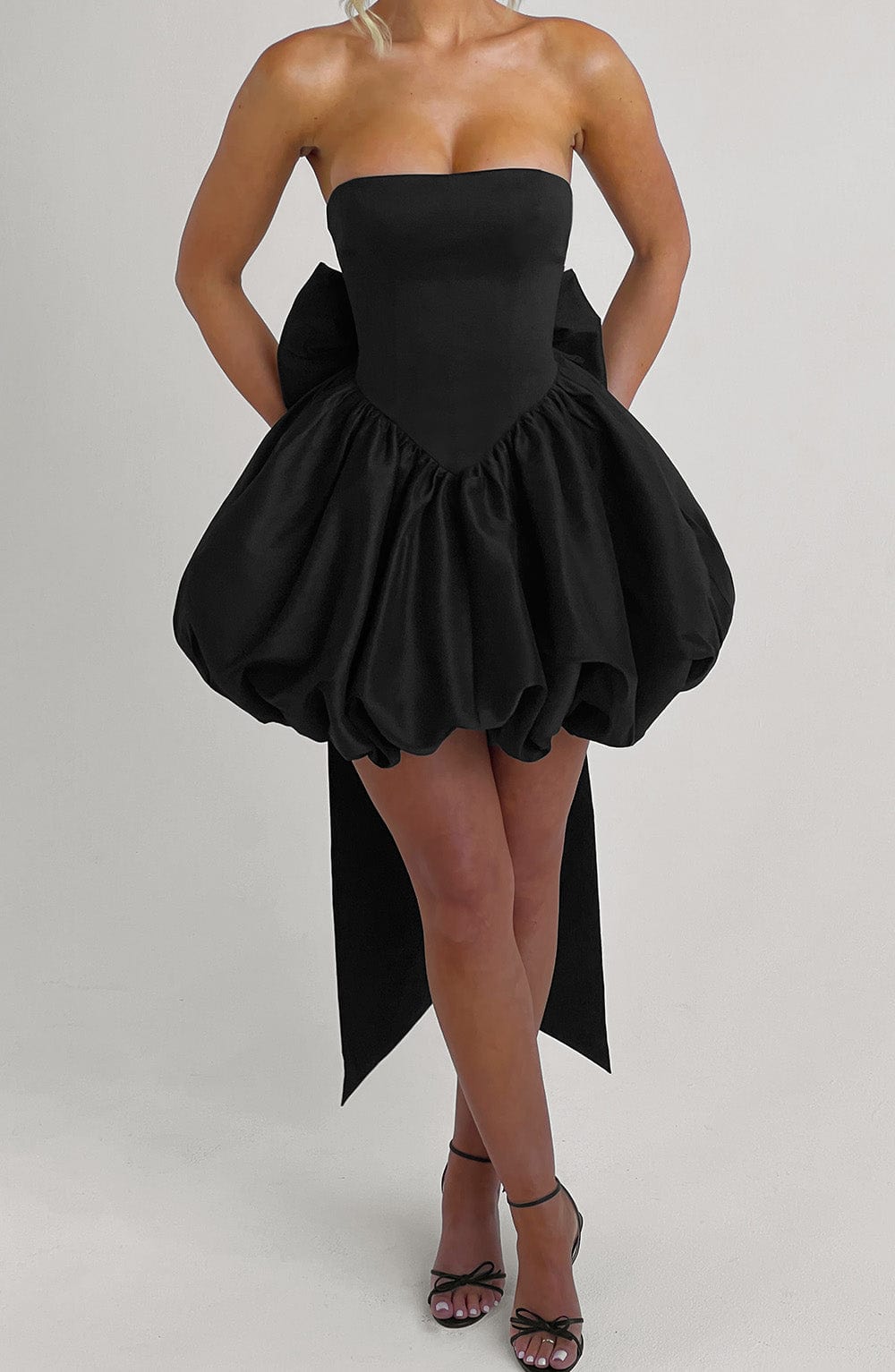 Bionda Minikleid – Schwarz