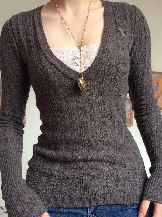 Vintage V-neck lace patchwork cable knit top