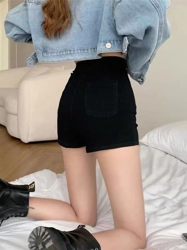 JY Black Vintage High Rise Denim Shorts / Black Vintage High Rise Denim Shorts