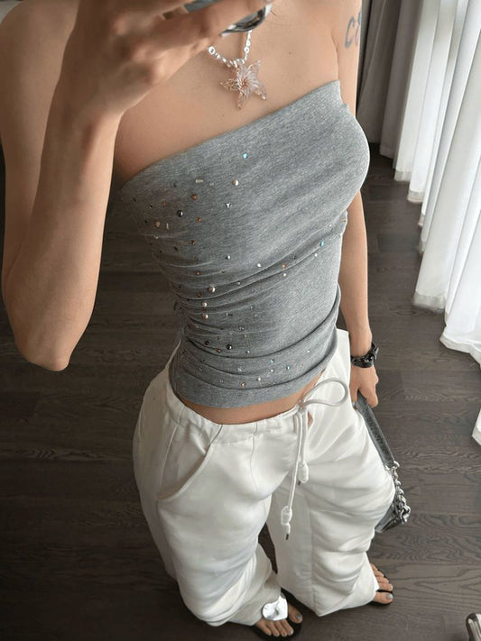 Top a fascia grigio con strass