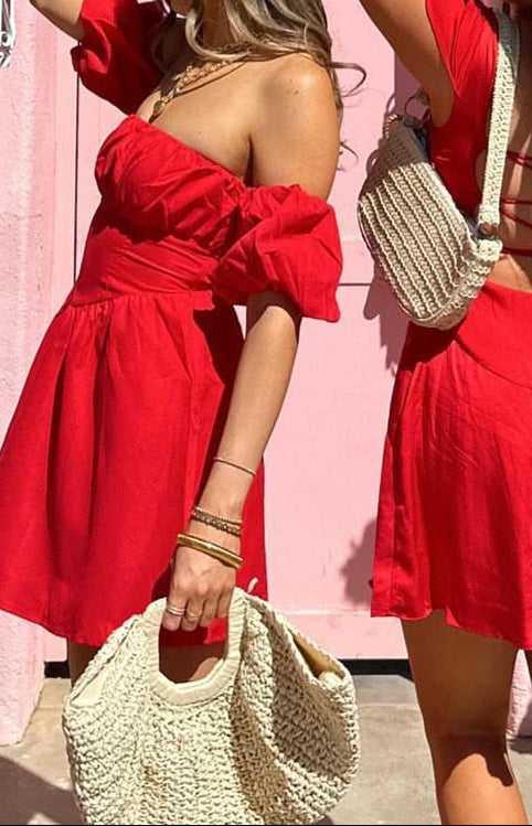 Graziella van de schouderrode mini -jurk