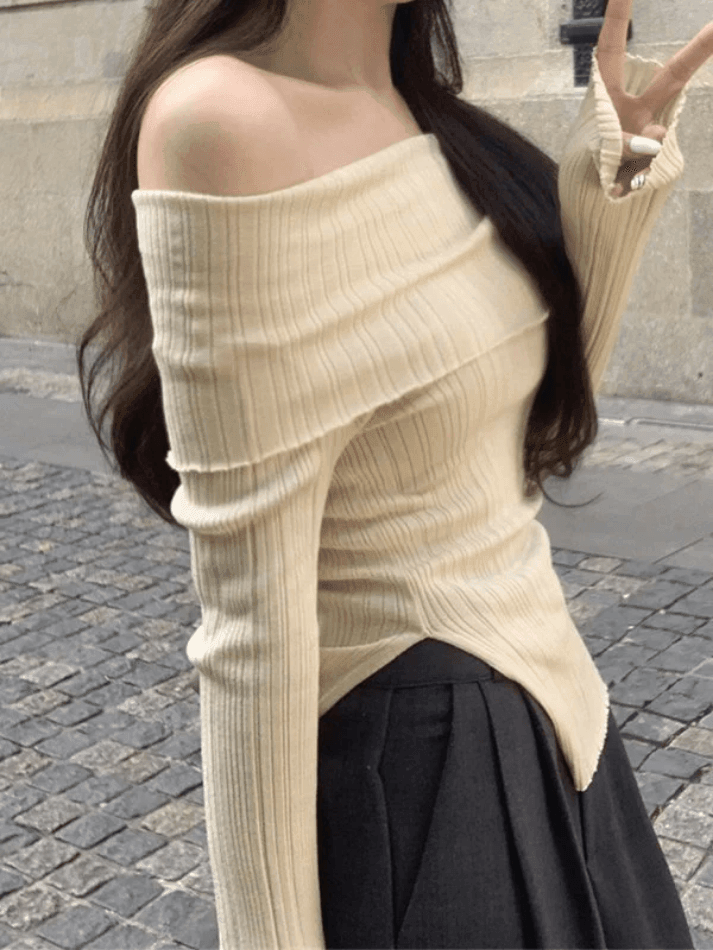 Off Shoulder Rippstrick Top mit Schlitz