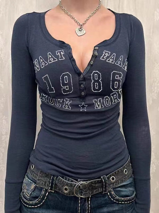 Vintage Dunkelblaues Langarm Top mit Buchstaben Logo