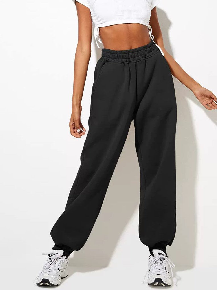 Plain basic sweatpants with a loose cut