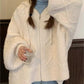Cardigan bianco oversize vintage con cappuccio e cerniera